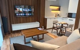 La Mia Suites